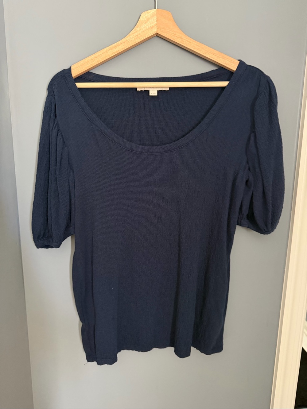 LOFT Navy Scoop Neck Puff-Sleeve Tee
